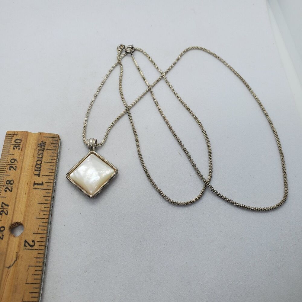 24" Sterling Silver and Mother of Pearl Necklace 925